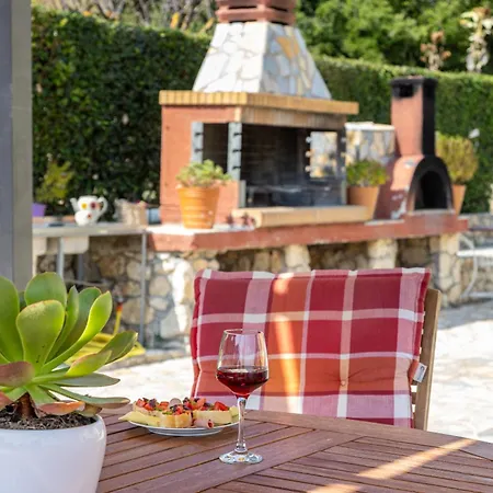 Theano - Family House In Lixouri, Kefalonia