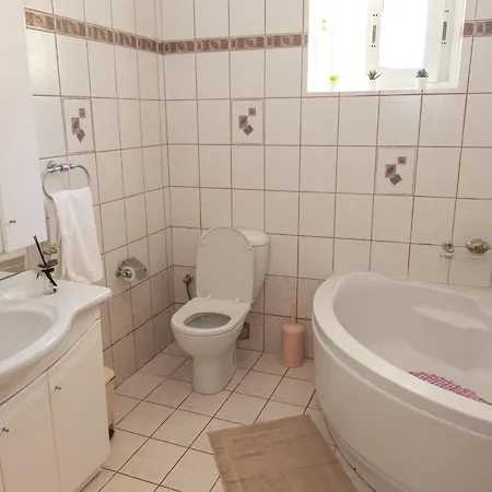 Theano - Family House In Lixouri, Kefalonia * Lixouri